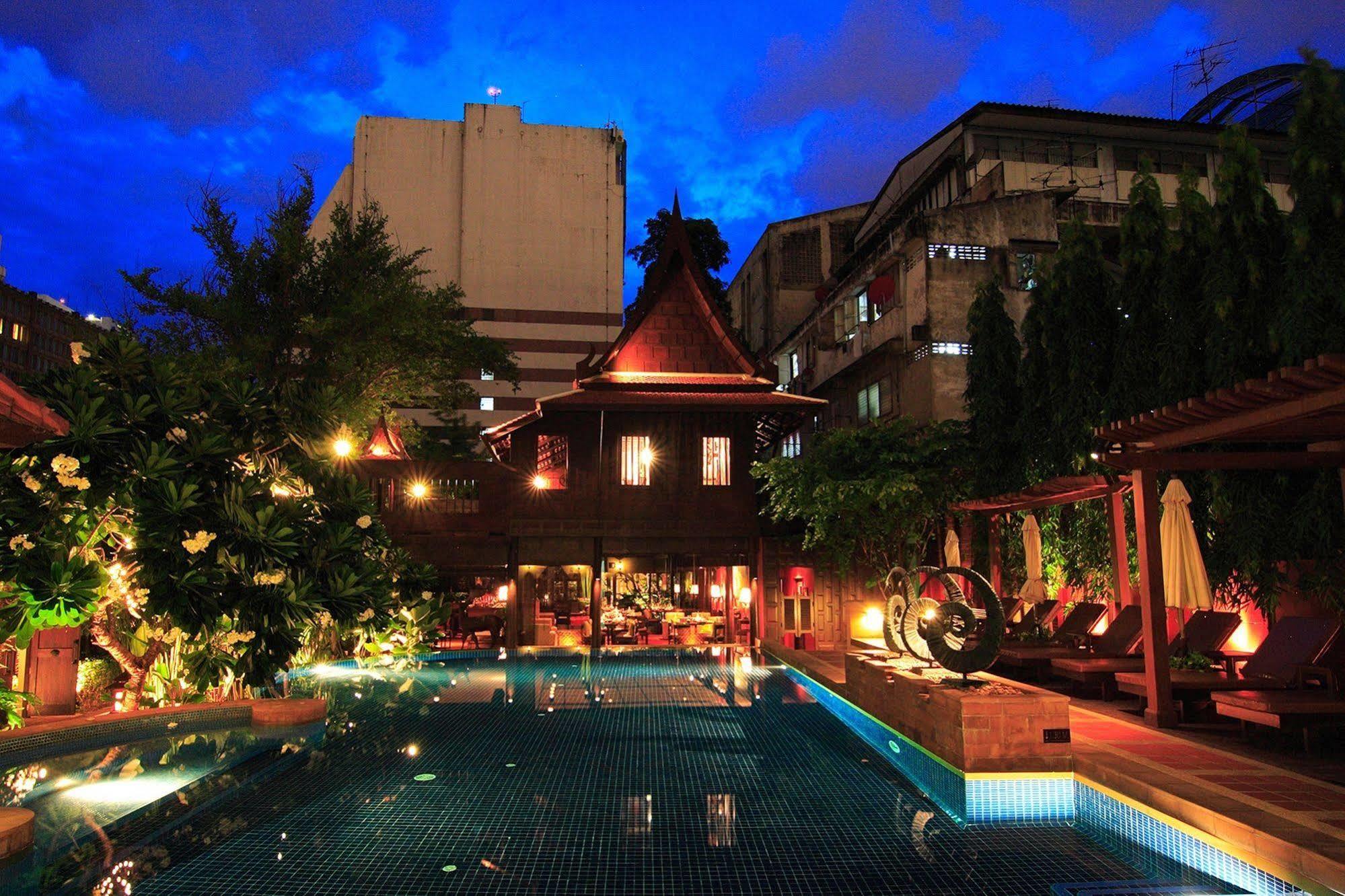 Rose Hotel Banguecoque Exterior foto